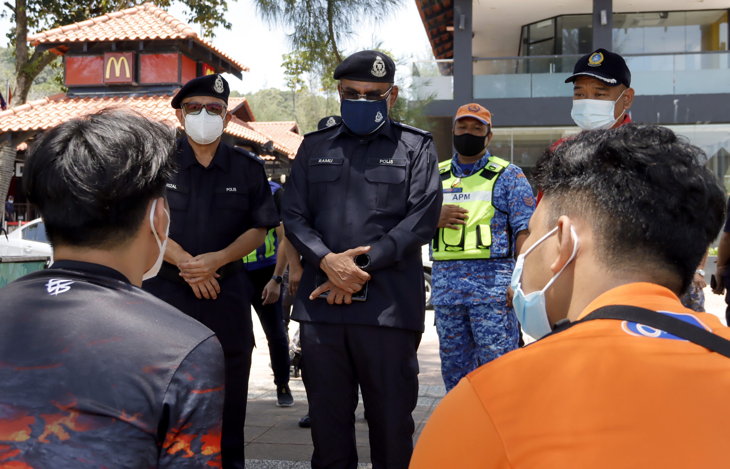 东：彭总警长：彭州旅游景点开放后 将参考浮罗交怡情况