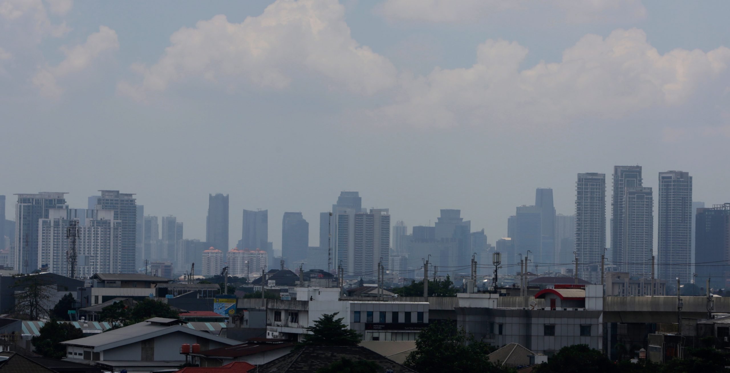 印尼法院历史性宣判 总统省长疏于处理空污违法
