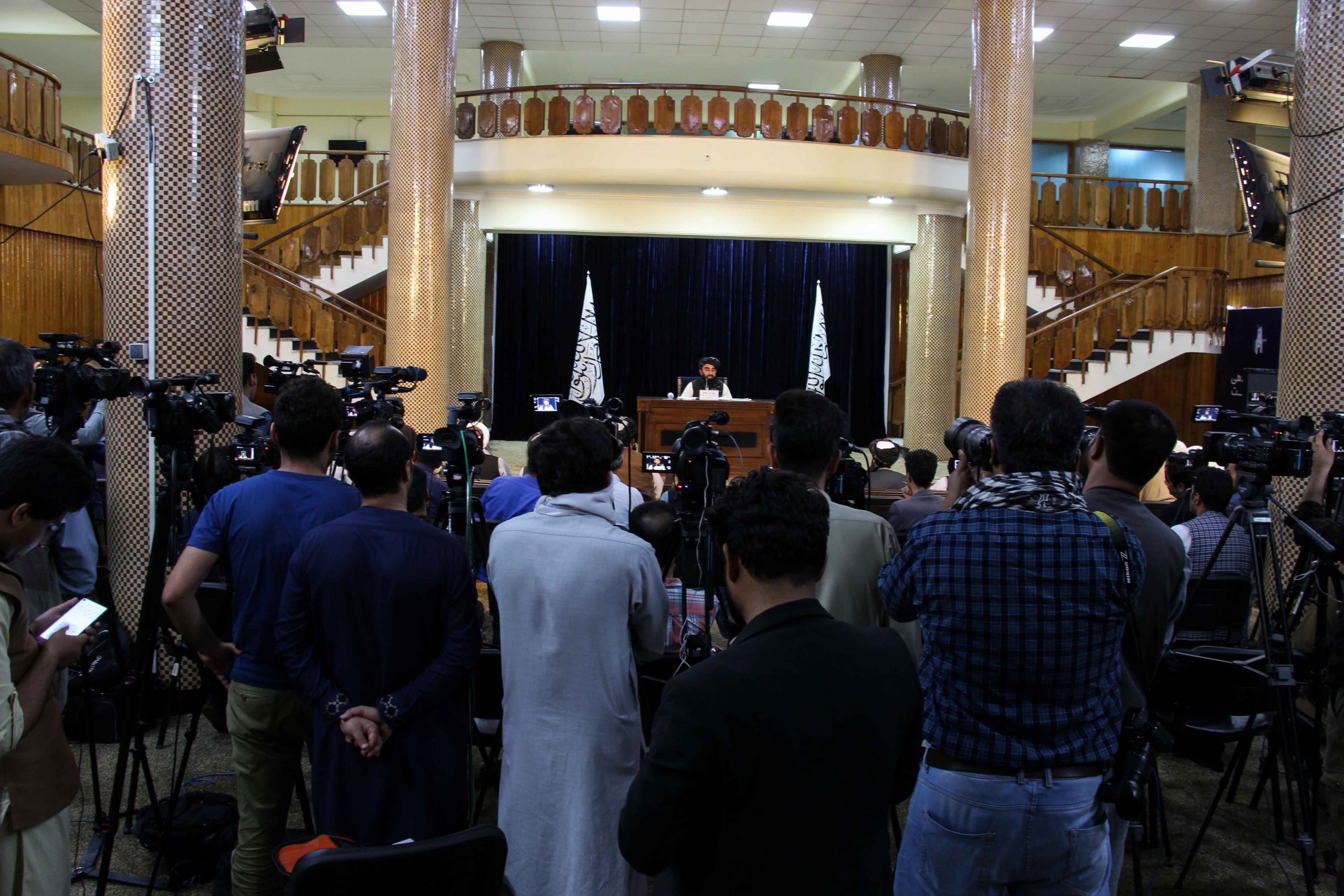 塔利班成立新政府 阿洪扎达以“埃米尔”名义发表声明