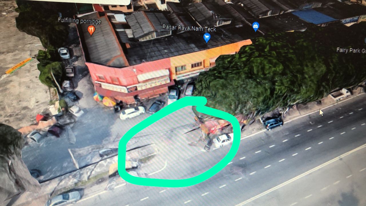 大都会：巴生中路Jalan Sentosa 41路入口因LRT3工程关闭，生意跌，商家请愿