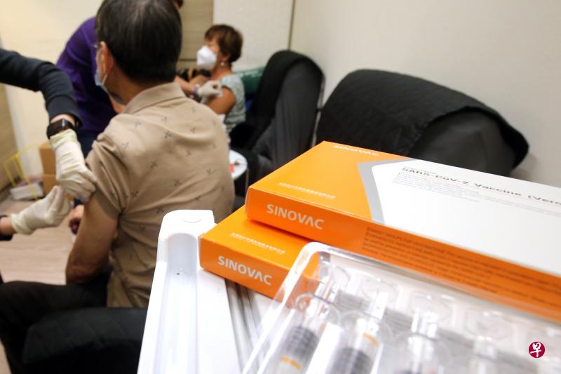 新一批科兴疫苗20日抵新 公众可到私人诊所施打