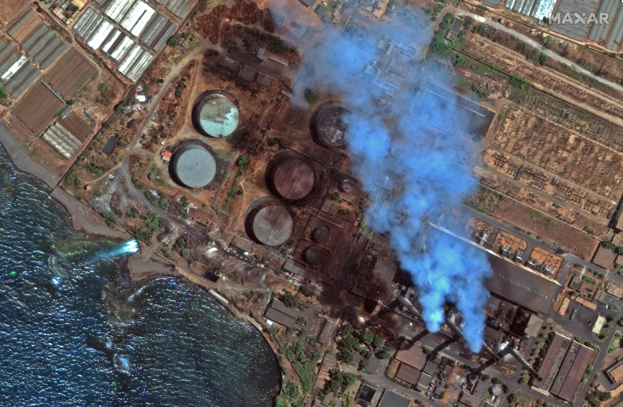 看世界    叙利亚最大炼油厂泄逾万吨燃油　威胁塞浦路斯岛沿岸