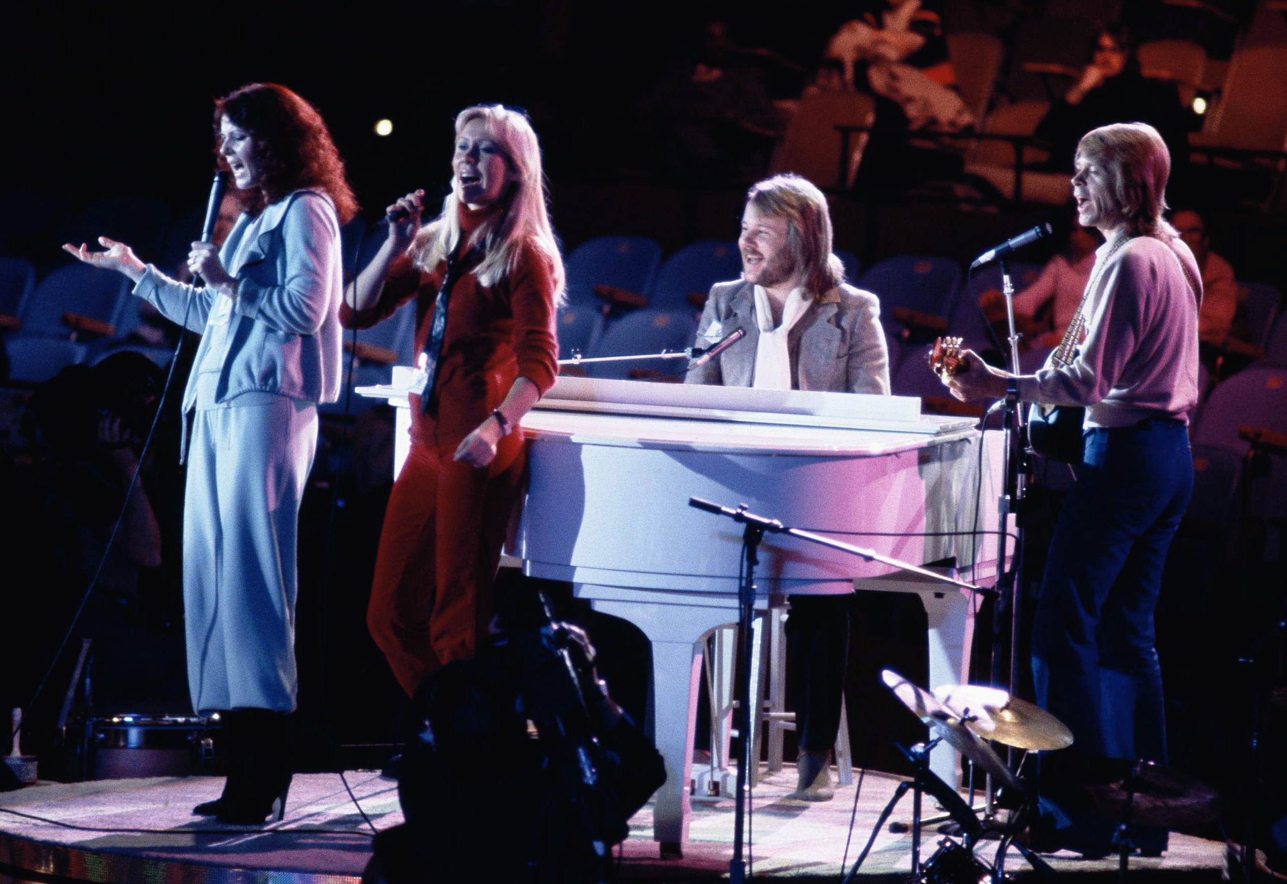 解散近40年·ABBA宣告回归11月发新专辑