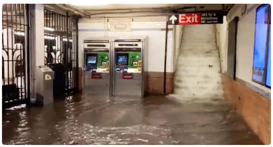 飓风艾达侵袭美国东部 纽约破纪录豪雨酿灾 地铁淹水