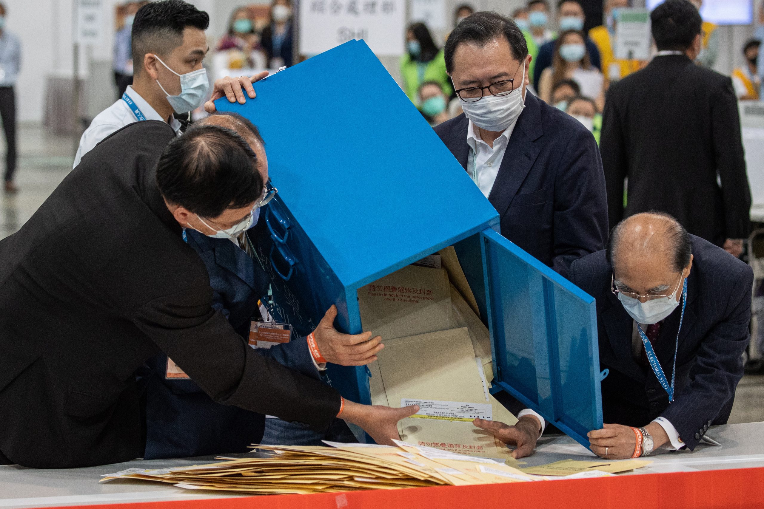 香港选委会选举投票率近90%