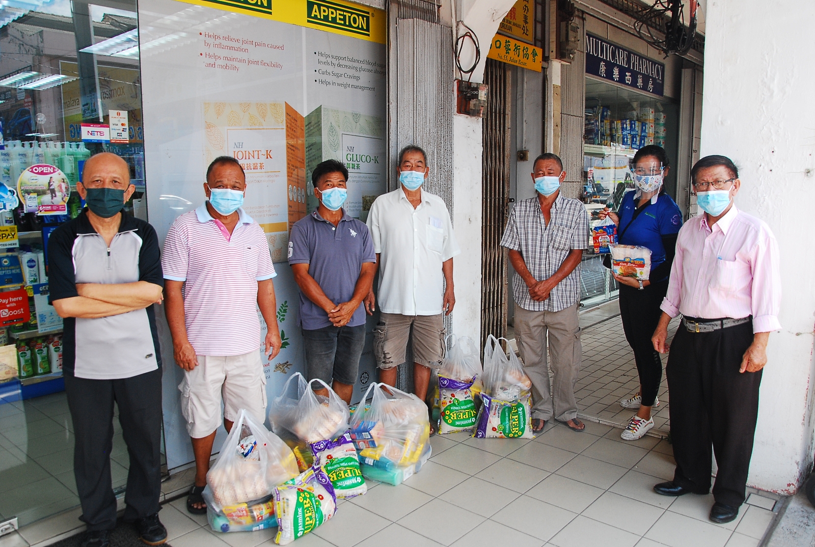 NS马口:马来西亚亲善食物银行到马口分发14份物资