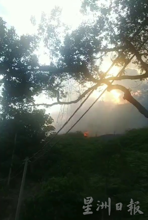 东：林明山林发生大火
