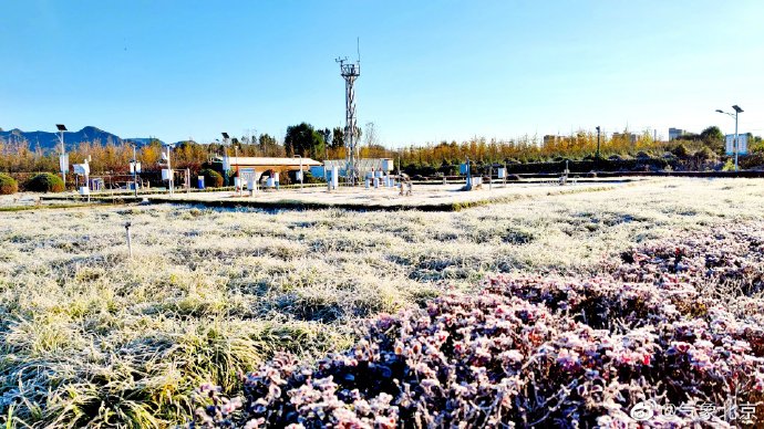 北京清晨多气温跌破0℃ 52年同期最低温