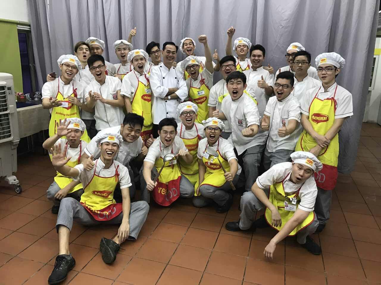  柔：【今日面谱】（10月14日刊）：马来语示范烹煮各族可吃的华人美食，胡嘉乐在TikTok走红