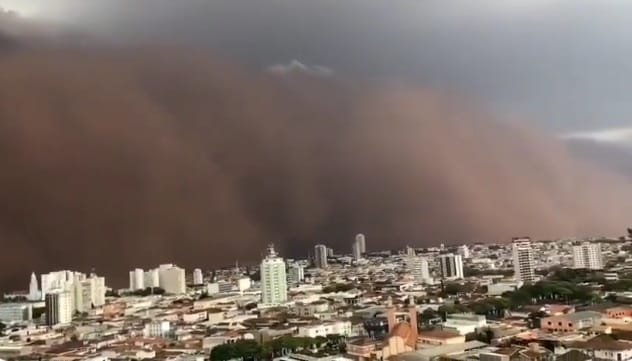 沙尘暴袭圣保罗　至少6人亡