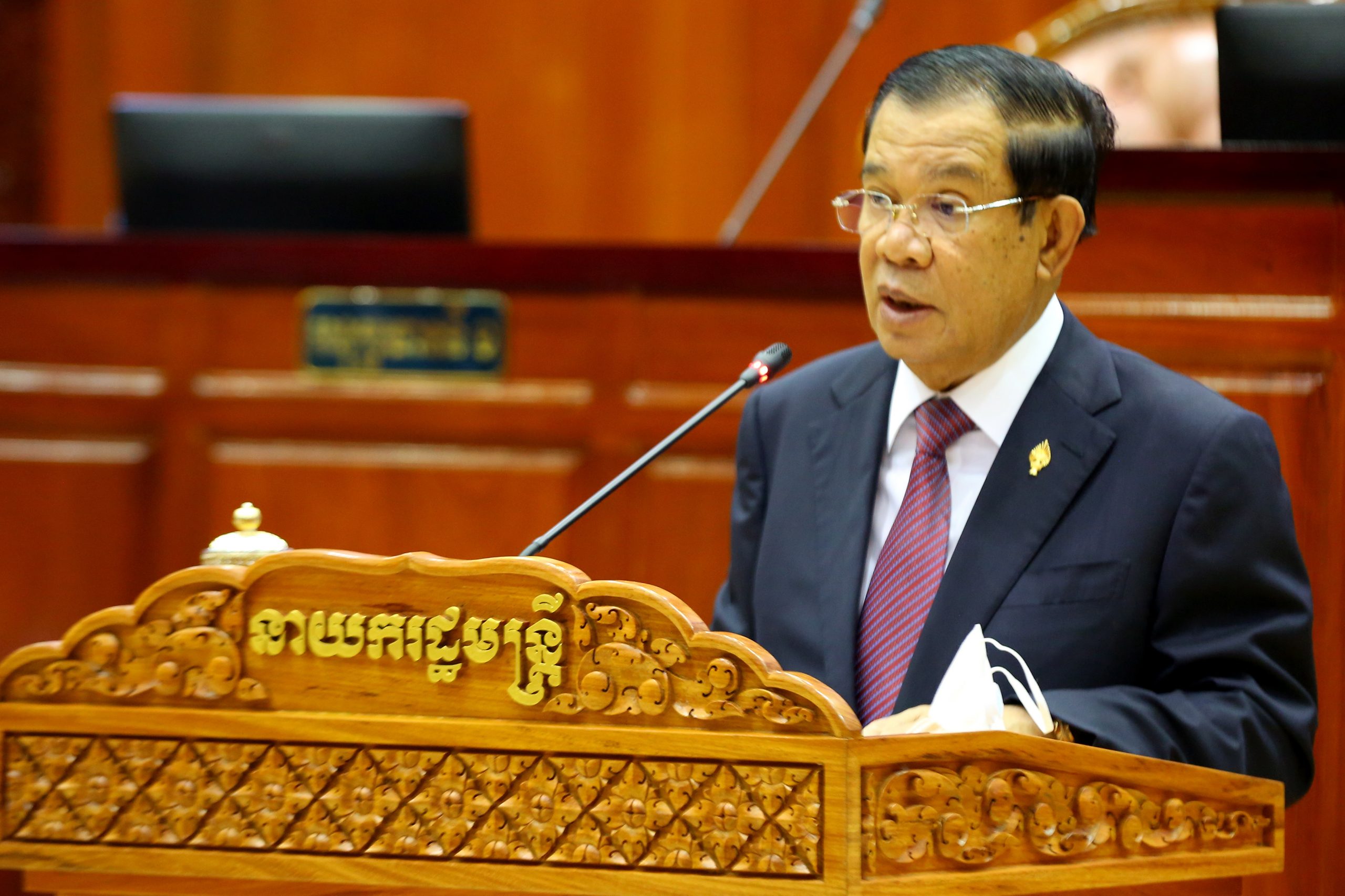 看世界／防止外国干预 柬埔寨修法禁重要机关首长拥双重国籍