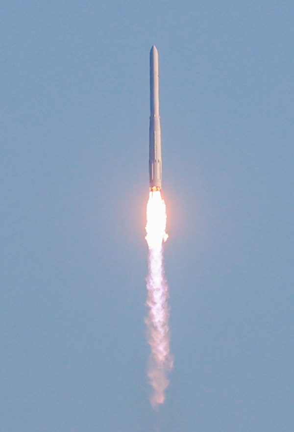 首次完全自研！韩运载火箭“世界”号发射成功