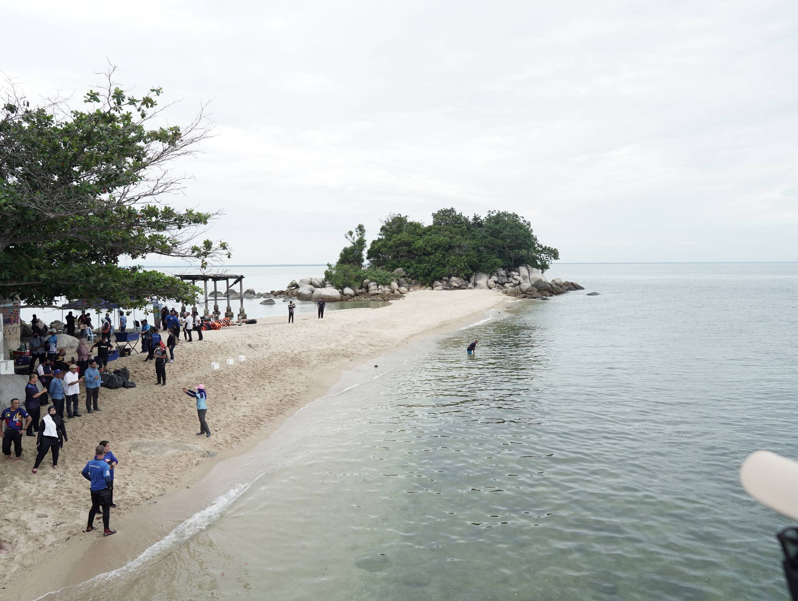 （古城封面主文）范围共一海里的哆哆岛、囊卡岛及乌旦岛将打造成“海上花园”