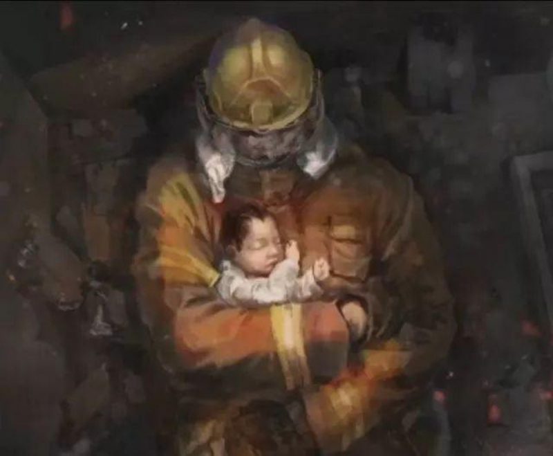 拚图两图)广西消防员堕楼牺牲　怀中被救女童生还　被发现时还紧紧抱住