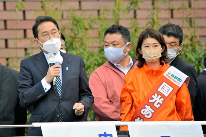日本／岸田街头演讲为其竞选拉票 国光被揭雇人参加集会