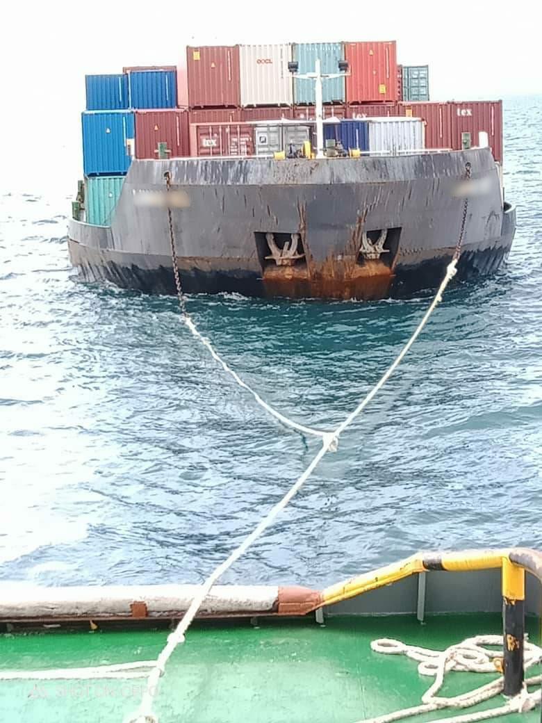 柔：新闻：3船涉非法停泊  17船长船员被捕