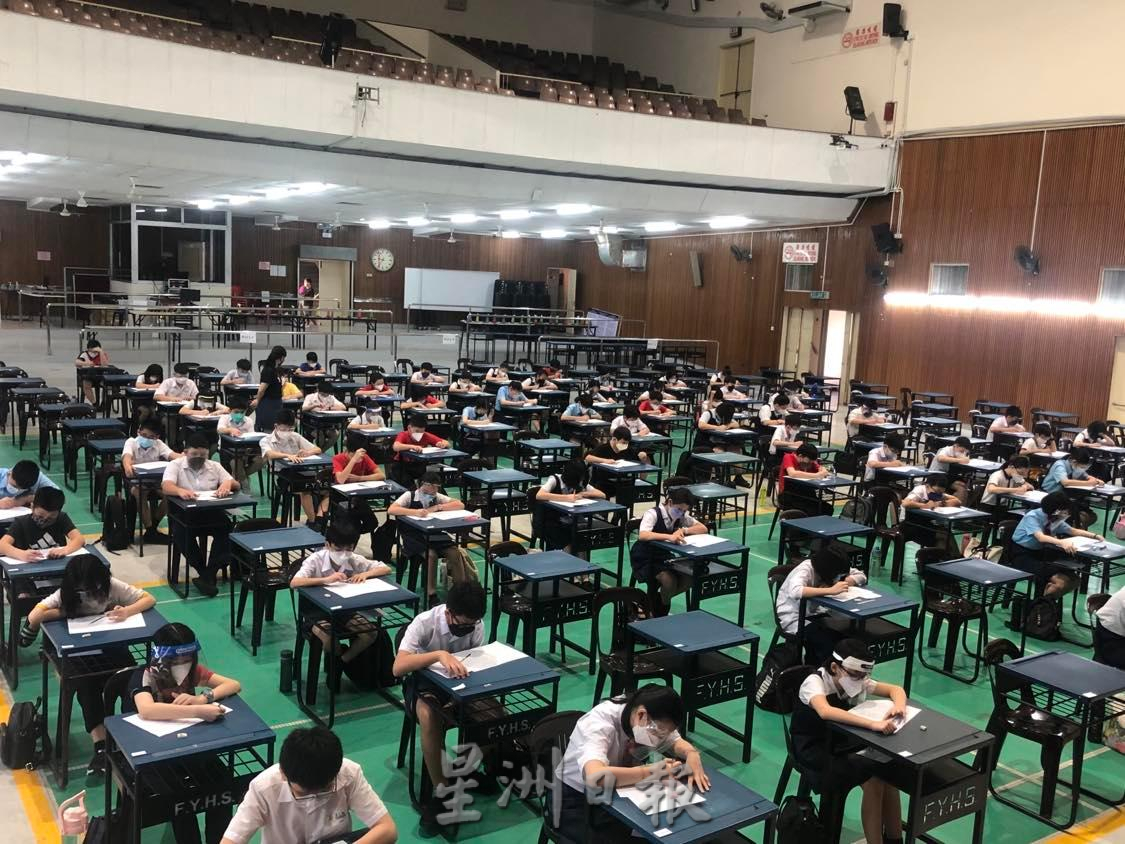 柔：新闻：宽中校本部首次线上新生入学试，1347学生应考