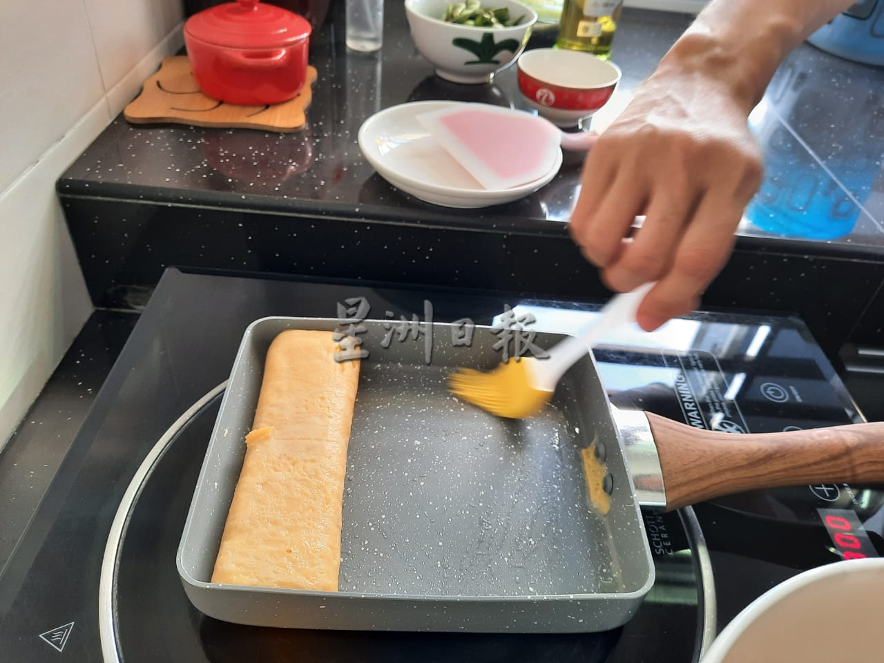 柔：食客指路之私房好菜：把餐厅搬到家中，李艳馨自制寿司