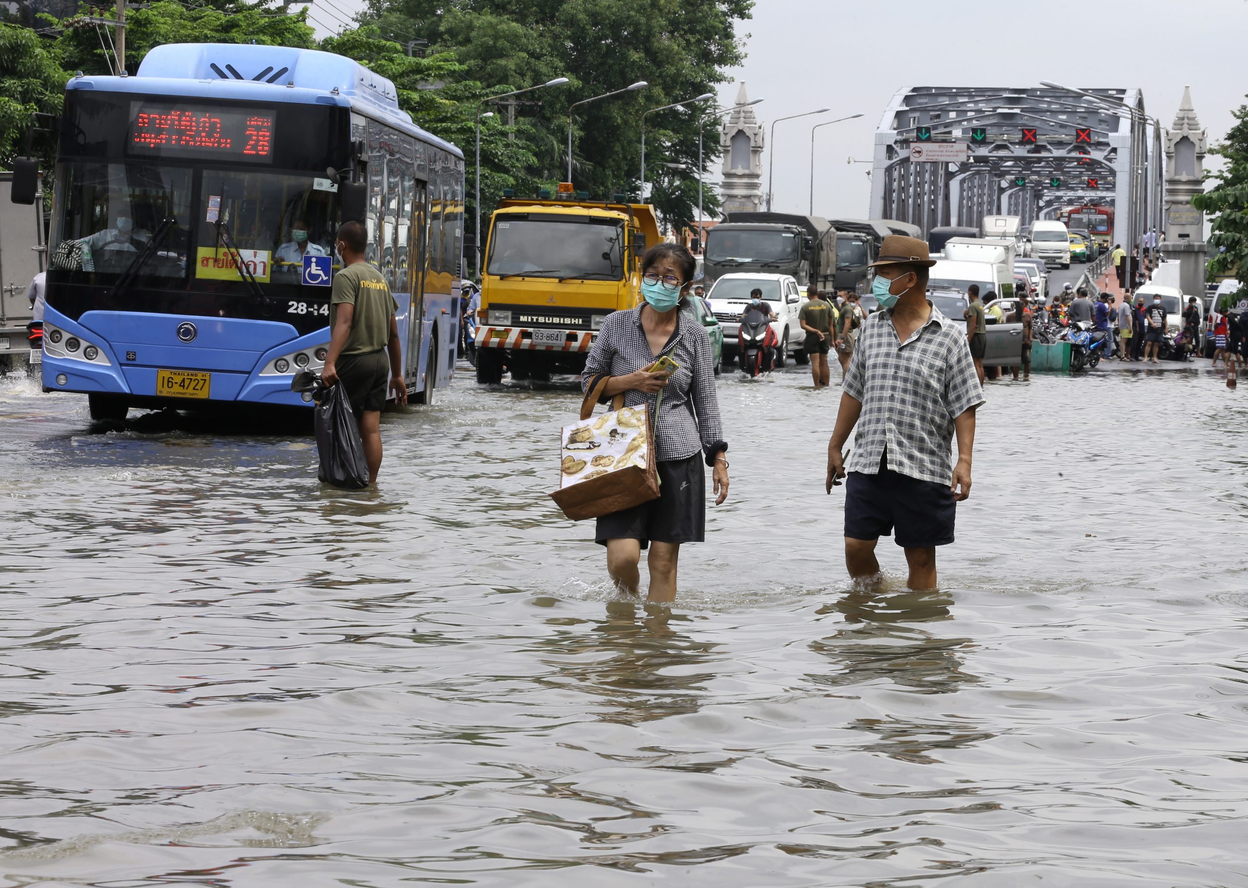 看世界  湄南河水位升高 曼谷北榄淹水