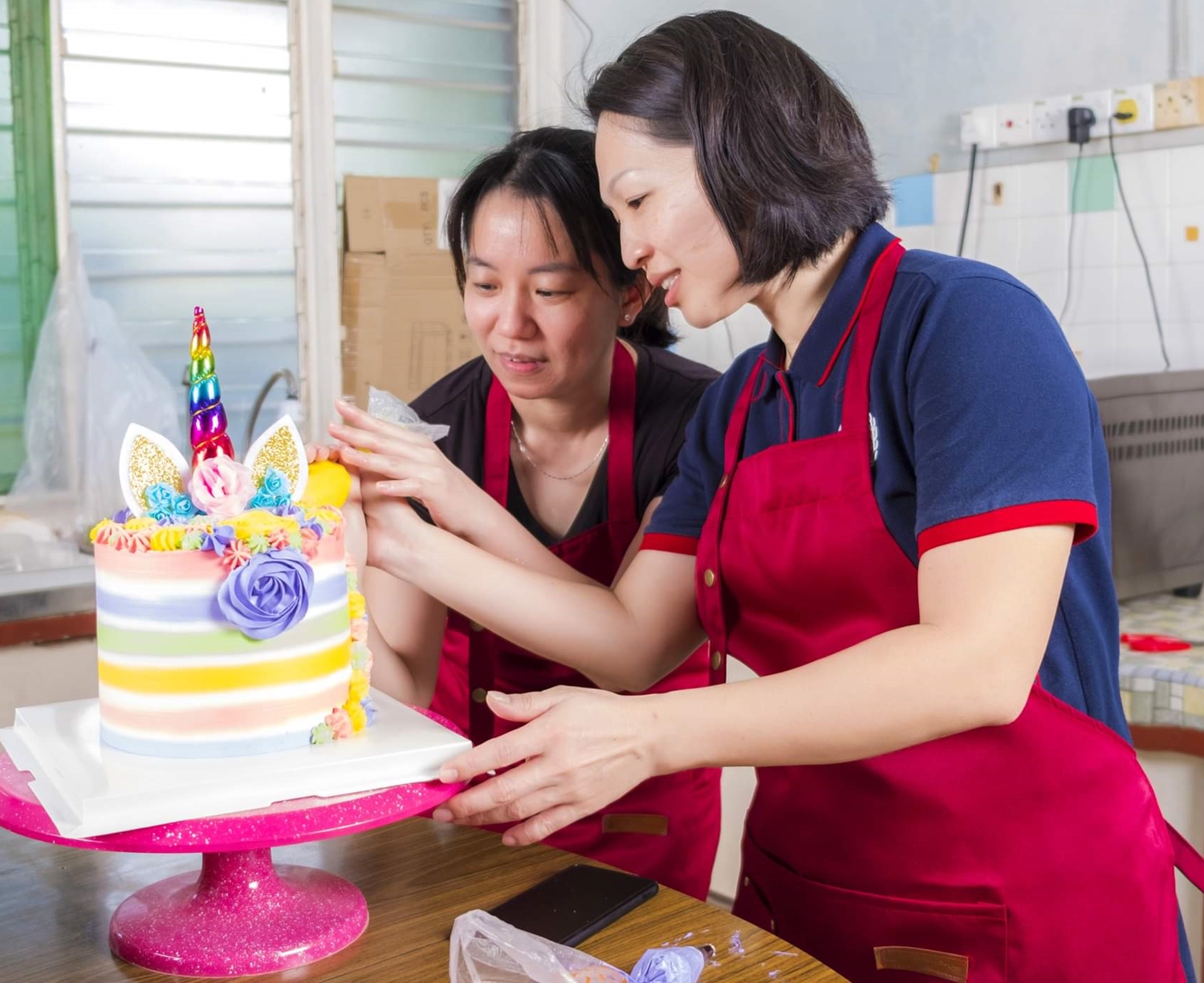 （刊期11月27日）有故事的人：家庭主妇玩烘焙玩出网售蛋糕