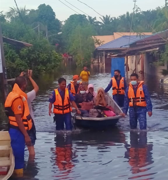 下霹雳2疏散中心 灾民增至284名