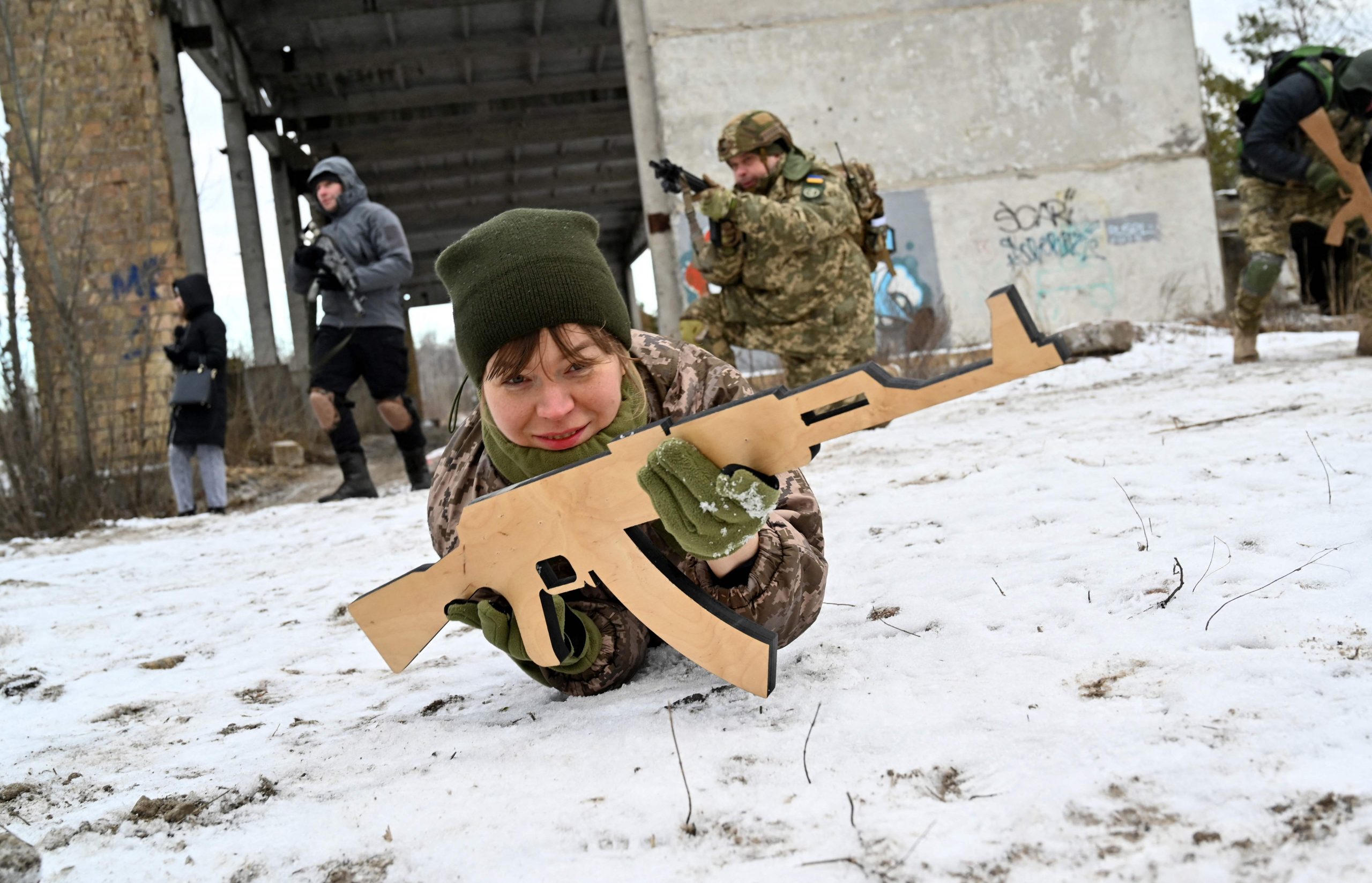 乌克兰／为防俄罗斯全面入侵 训练平民上战场 