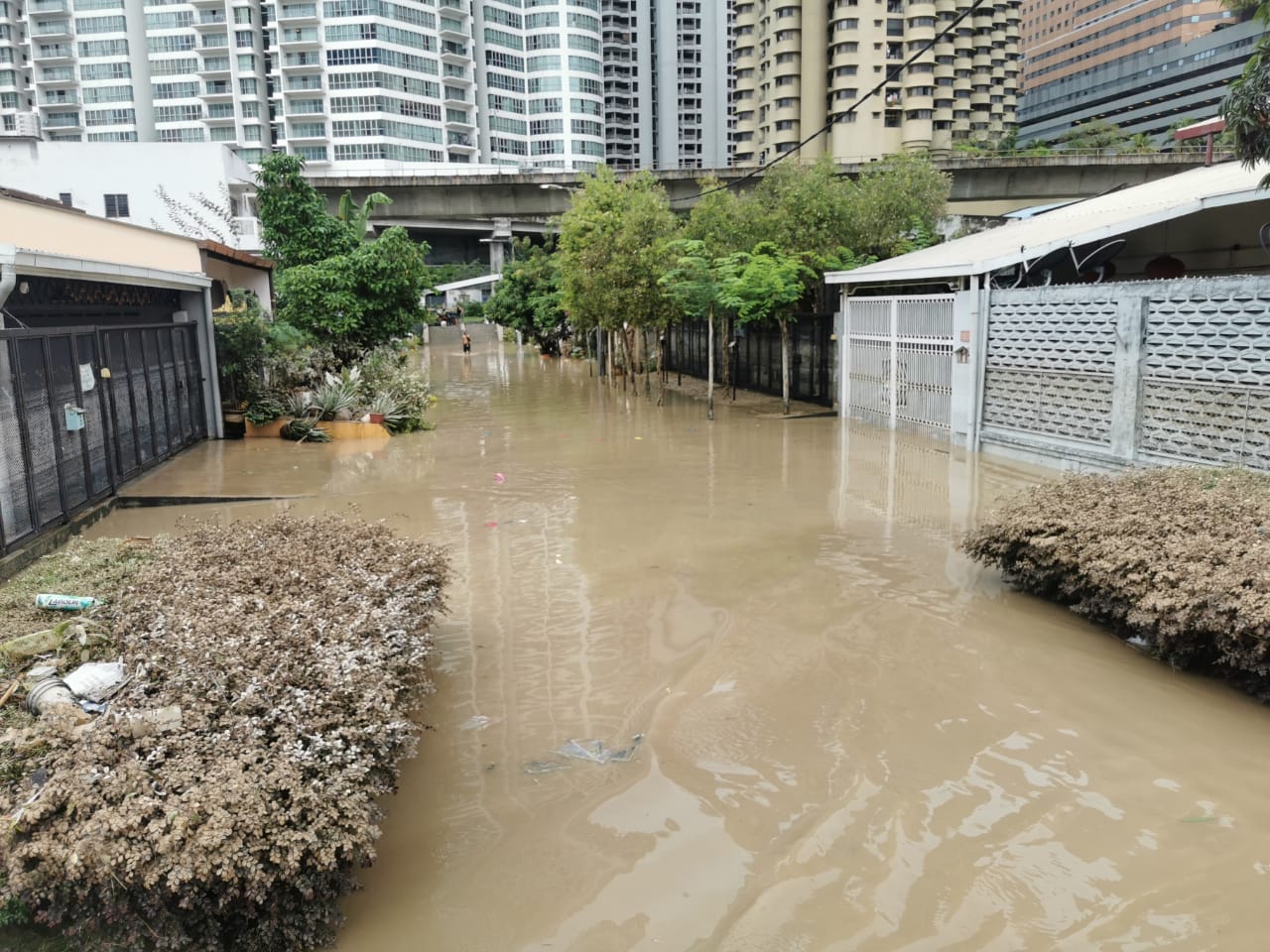大都会2头-吉隆坡中南区水灾