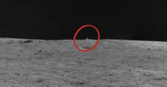拼盘 玉兔2号在月球上发现神秘“房屋”