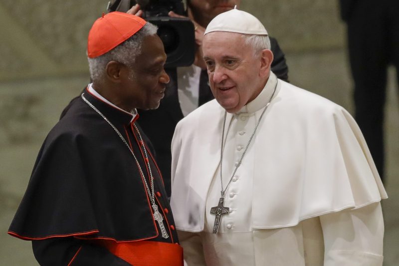 教廷罕见人事变动 非裔枢机主教辞职