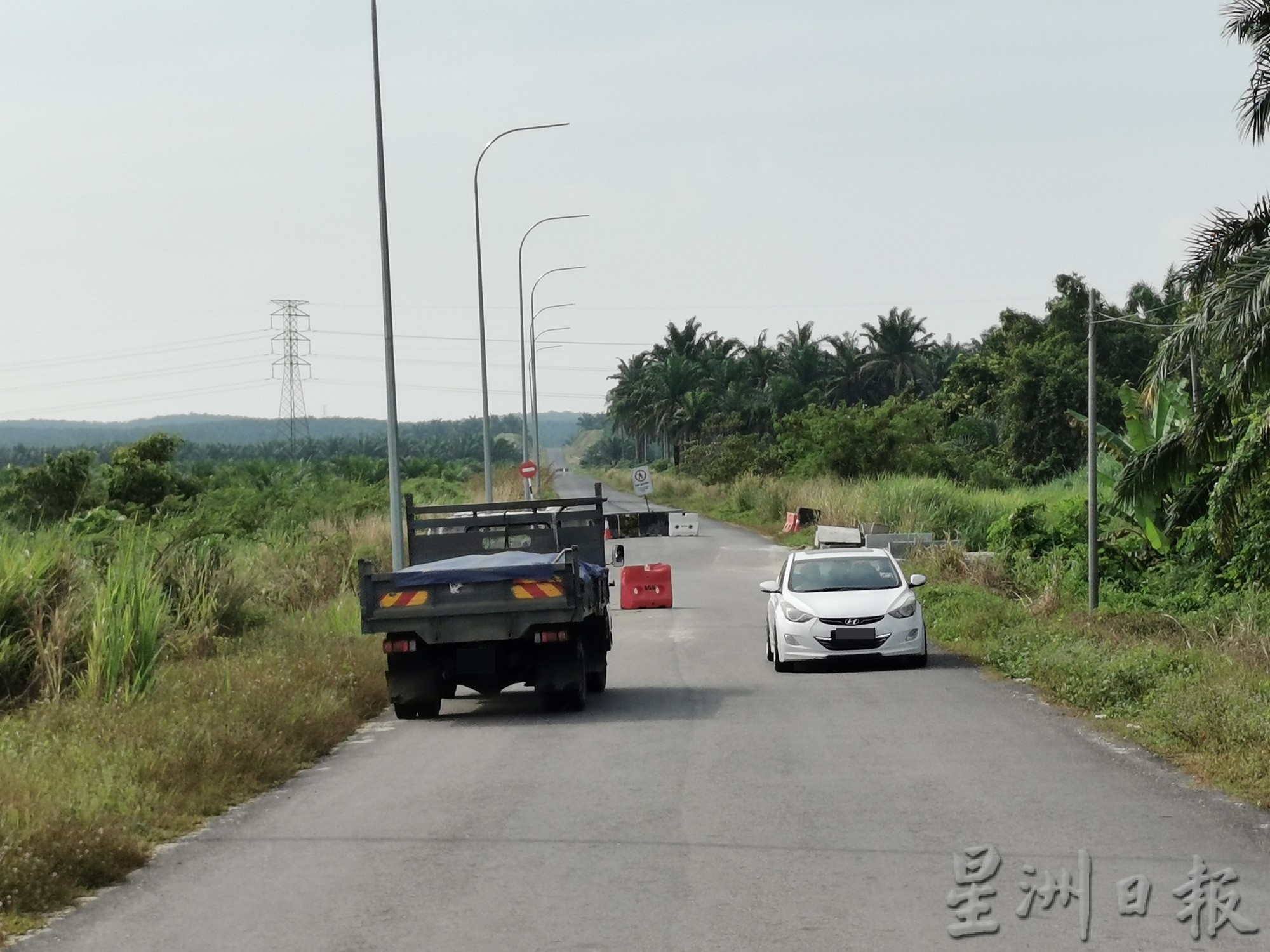 柔：峇甘榜拉末新路  四度展延 料4月完工