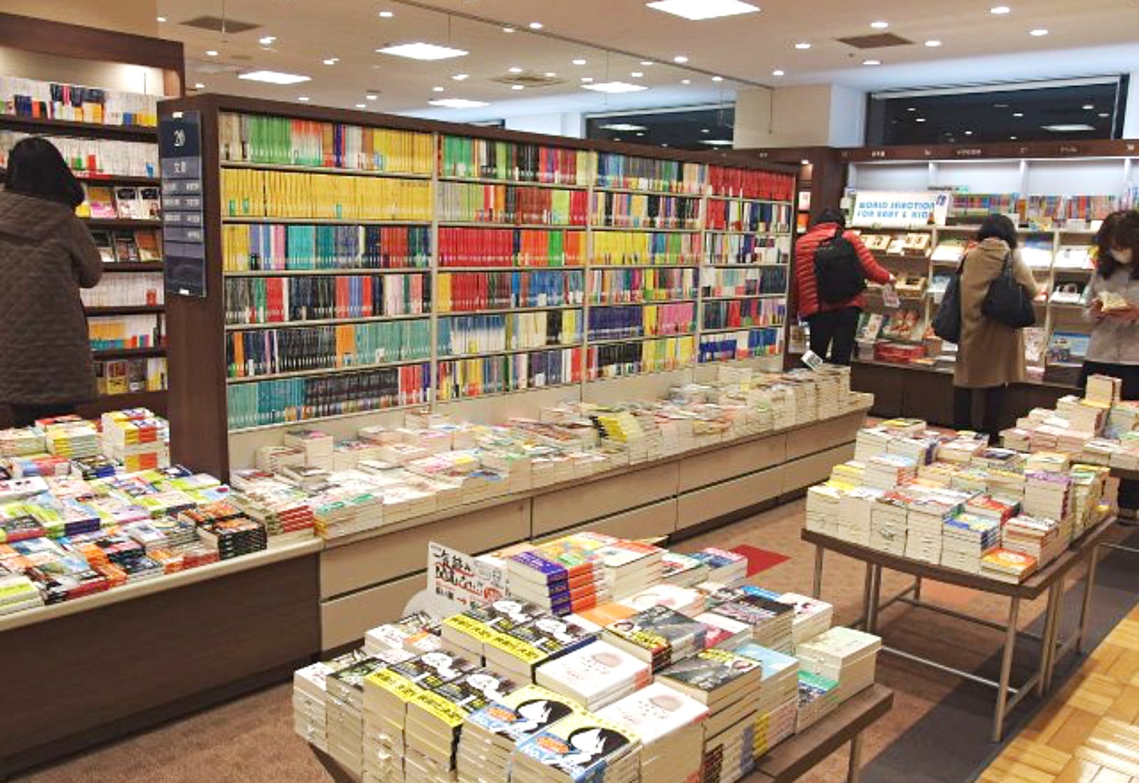 看世界10 ／日本书籍销售额意外受惠疫情 睽违15年止跌回升