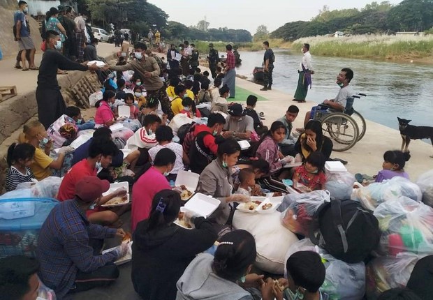 缅军与少数民族冲突频传 数千缅人逃泰国避难