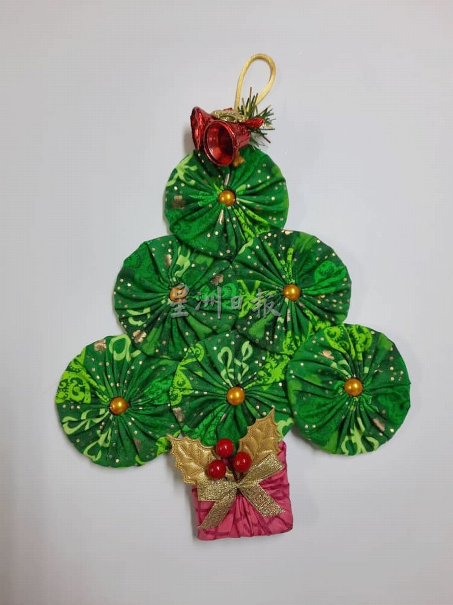 （古城封底主文）Yoyo花布艺圣诞树，用自己的手作布置家里
