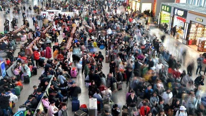 中国春运车票周一开售 旅客料达2.8亿人次