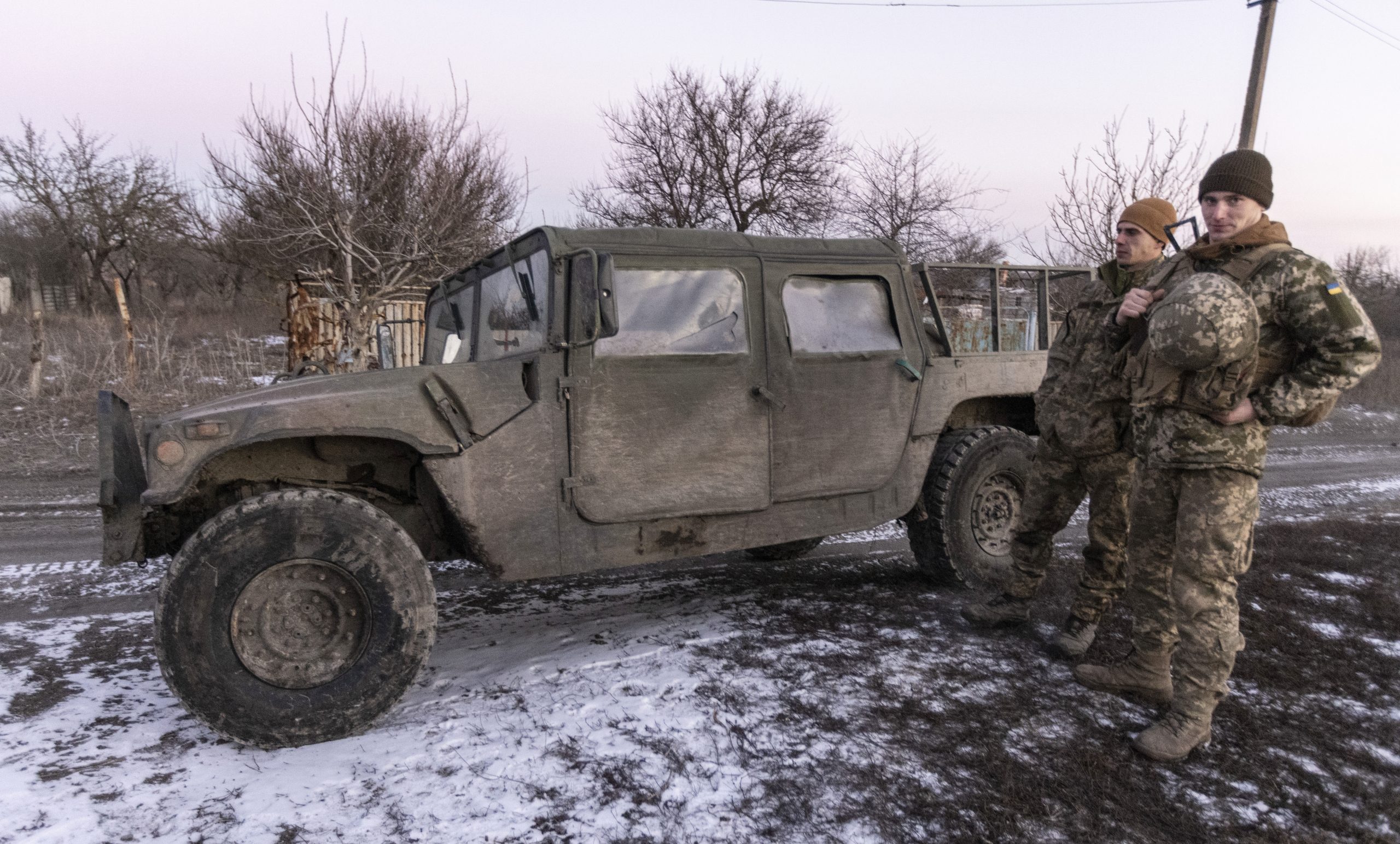 乌俄边境枪炮声不断  200人村庄逃剩11人