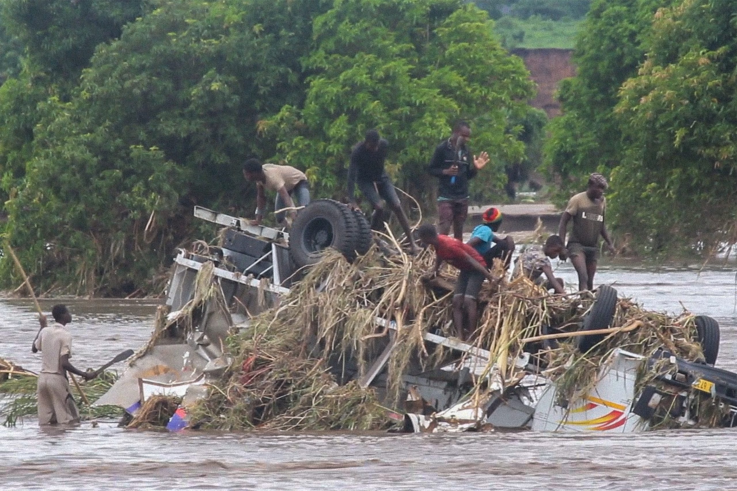热带风暴“安娜”袭非洲3国86人死