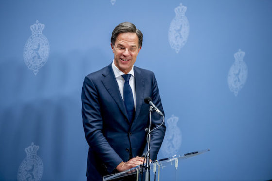 荷兰新政府10日就任  阁员近半女性创纪录
