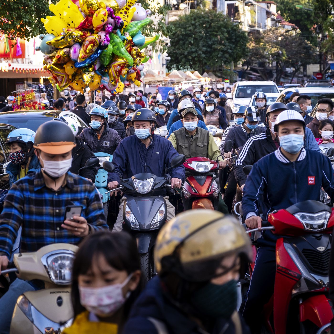 越南工人返乡避疫 统计：220万人告别大城市