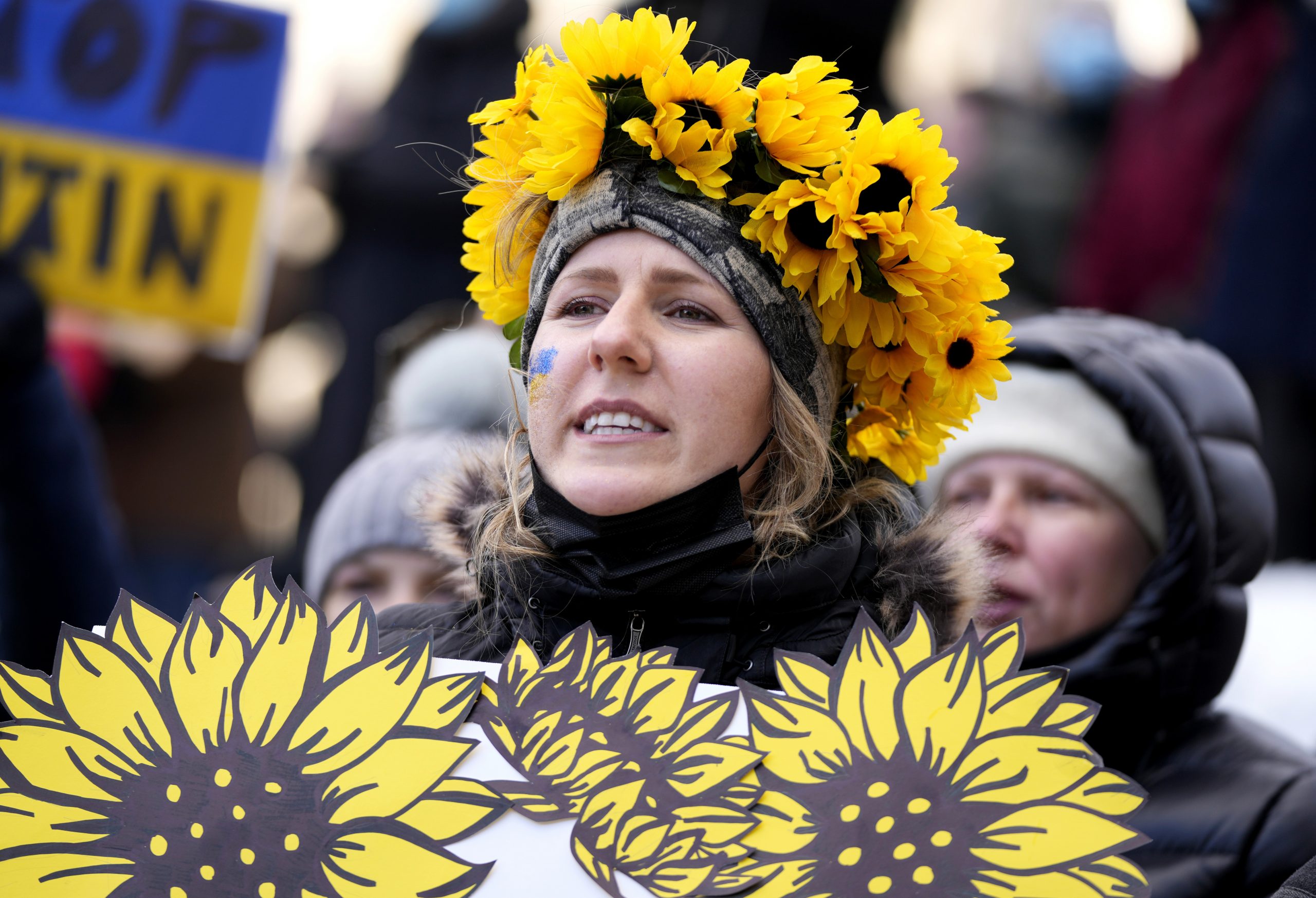 反战示威遍地开花 柏林10万人上街呼吁乌克兰实现和平