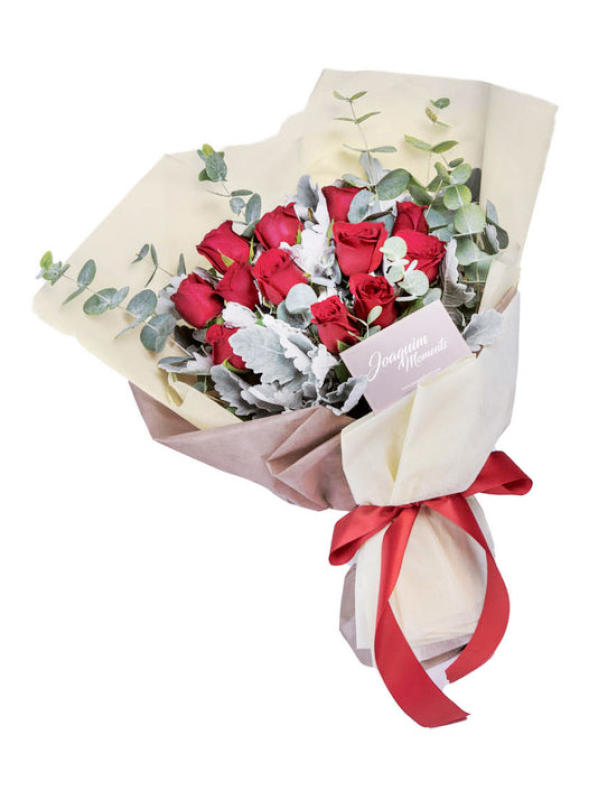 情人节送贵玫瑰　12朵卖470元