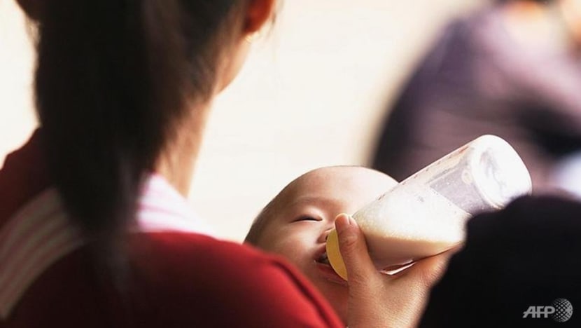  砸百亿鼓吹配方奶取代母乳 世卫抨击婴儿配方奶粉业者“过激的”行销策略