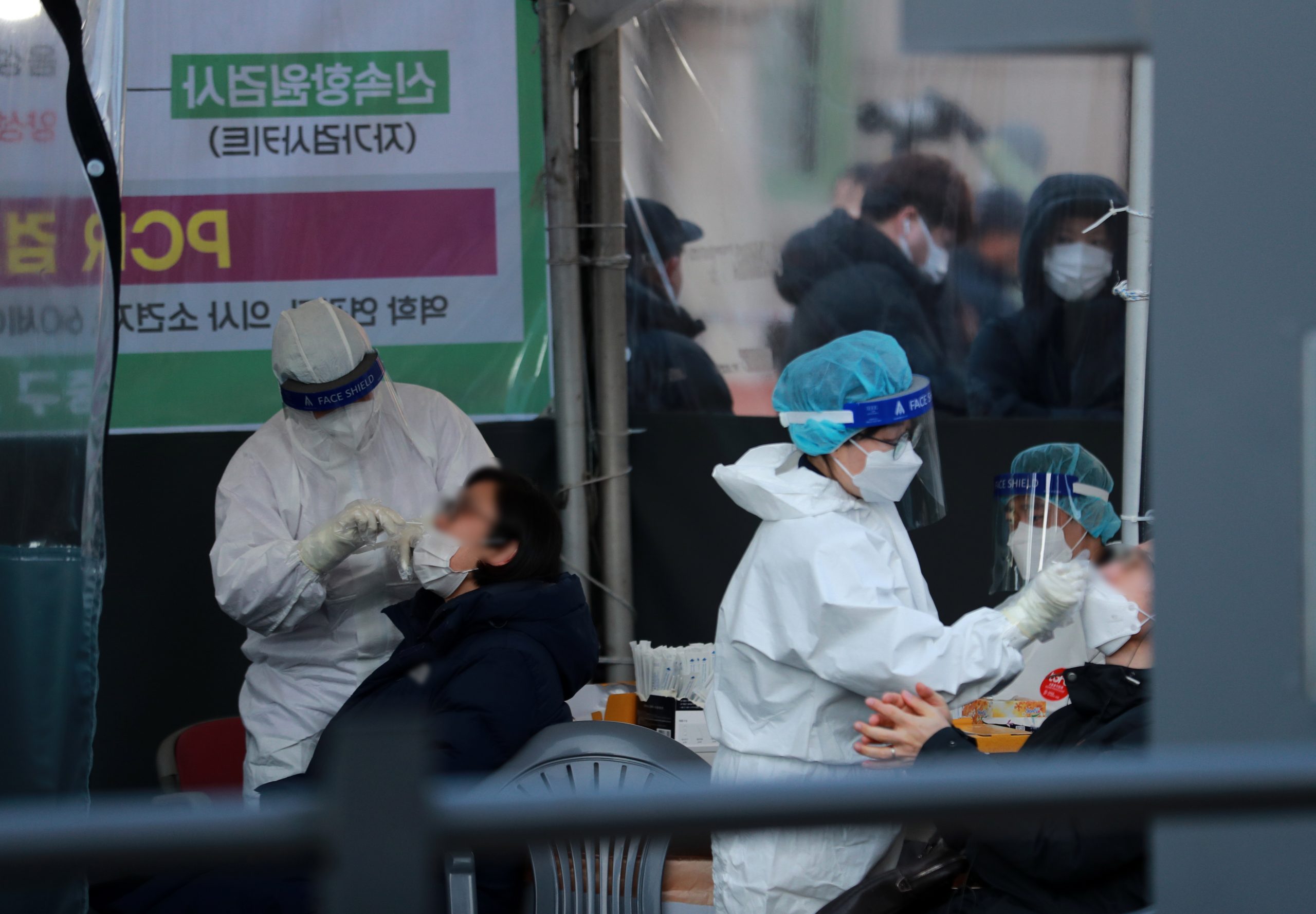 韩国新增17万确诊　最多单日新症恐达33万宗