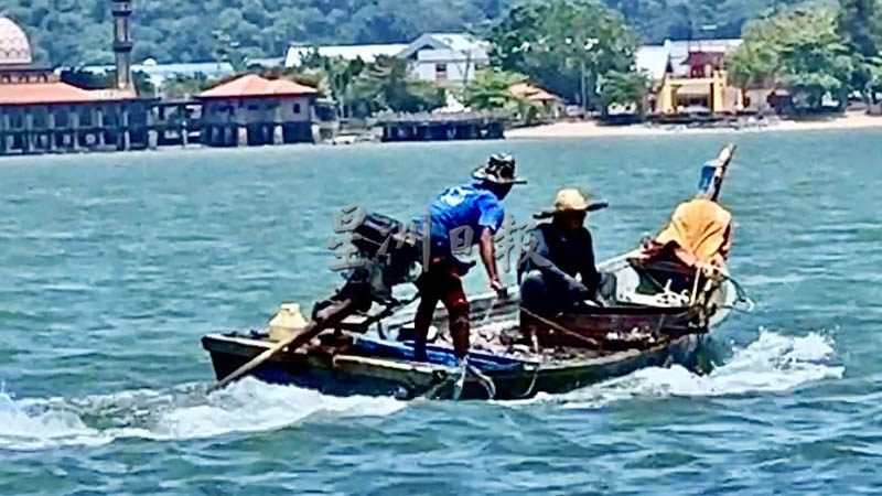 外州外籍渔民闯入玻州海域 非法捉蛤蜊與花蛤日愈猖獗
