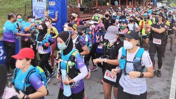 婆罗洲超级越野马拉松赛 700海内外选手竞逐