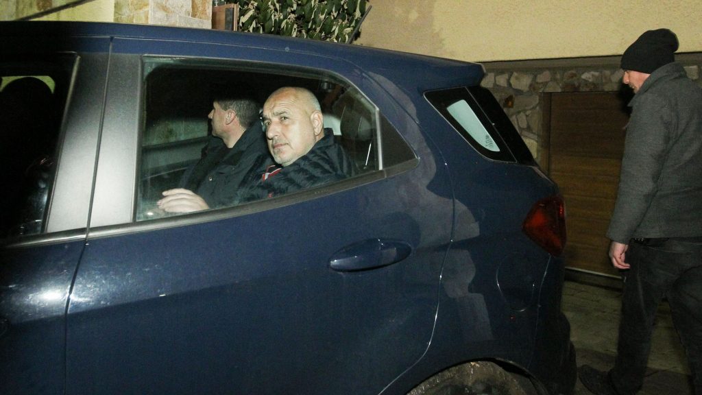保加利亚前总理 在警方行动期间被捕