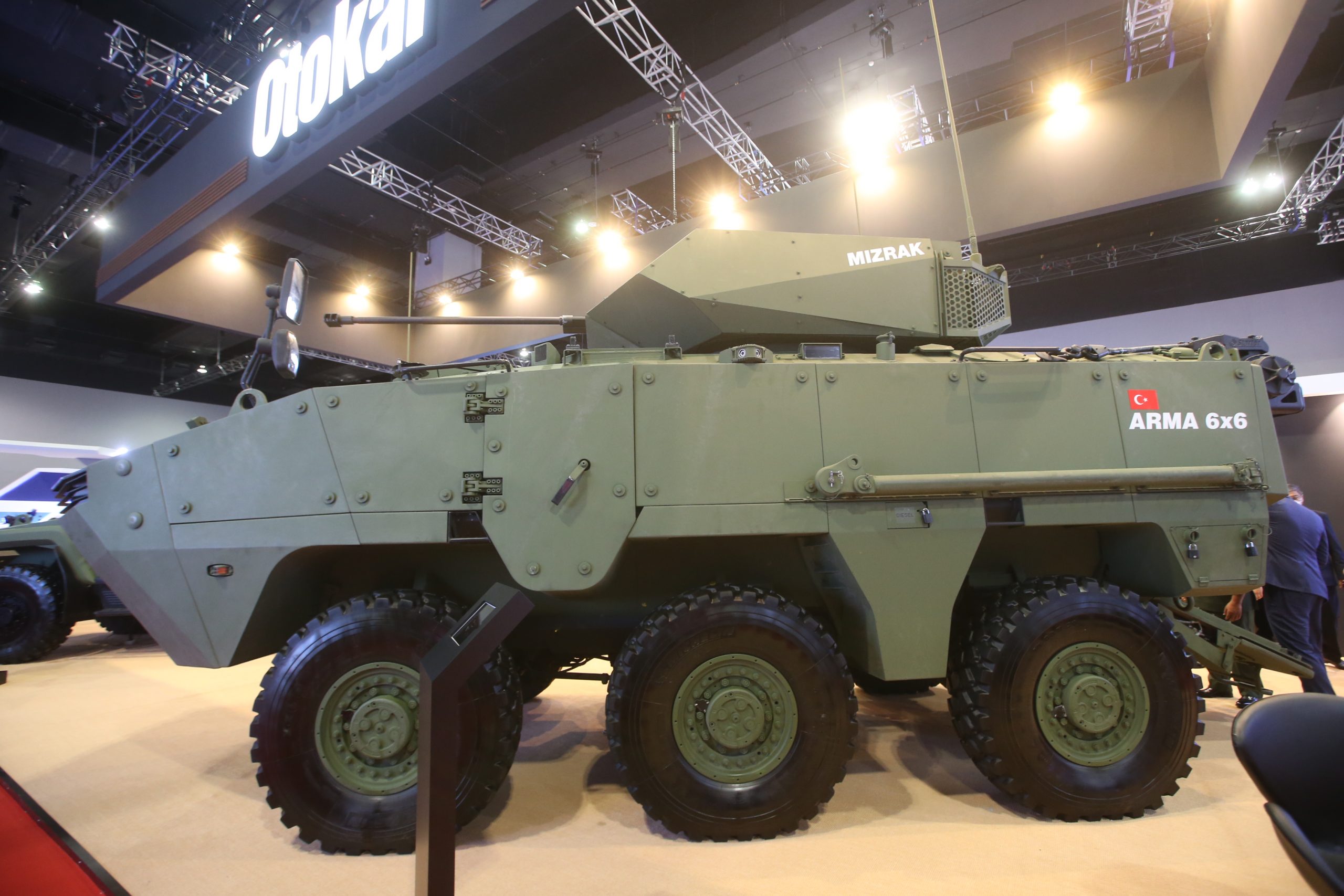 图：DefTech展出的AV8 “雷霆”（Gempita）装甲车。（黄安健摄）schc220328w036