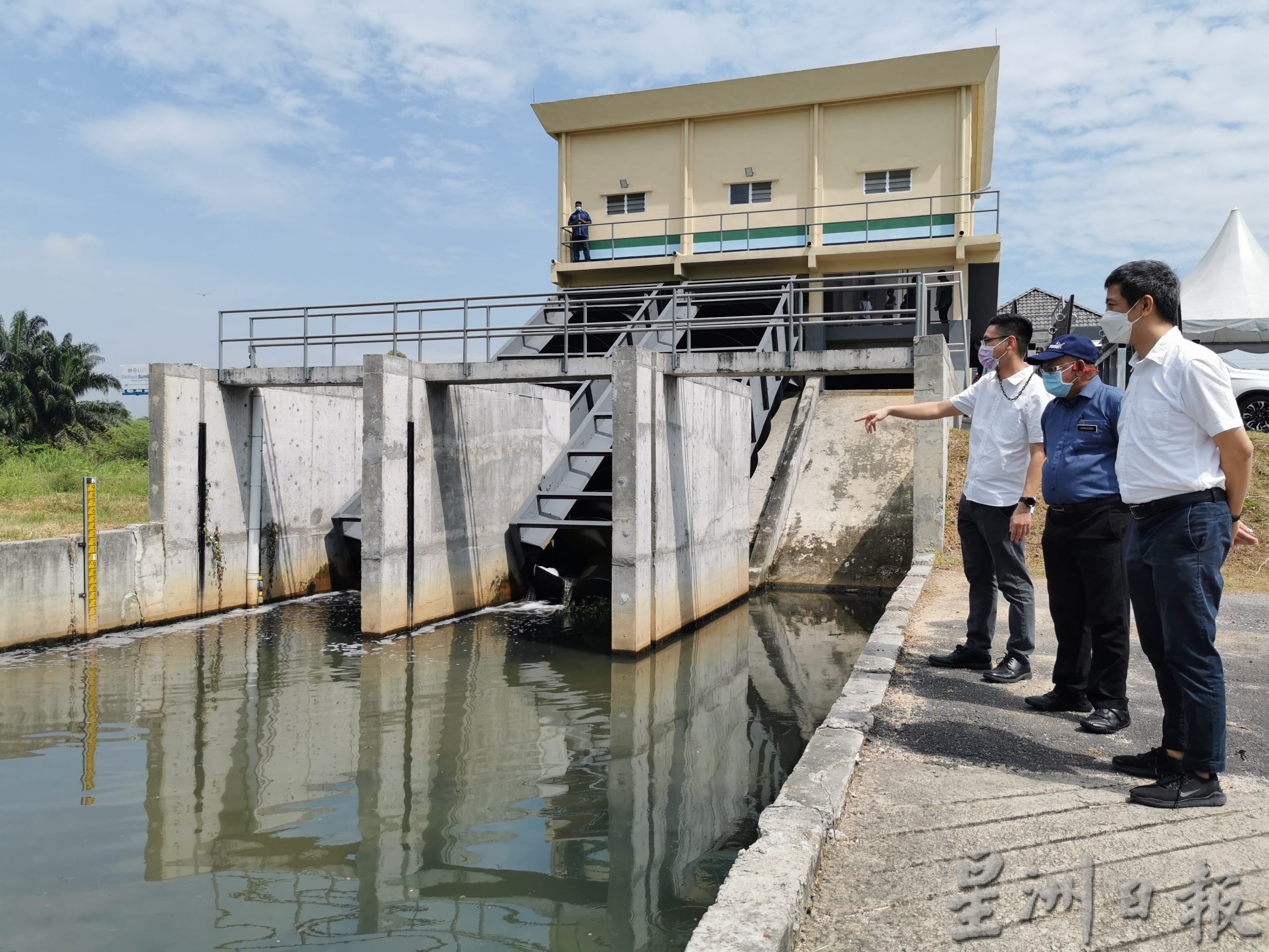 (大北马)总耗资3160万令吉的威中第四及第五渠道（柔府河）高效益治水工程去年竣工，有效减少周遭地区的水灾问题