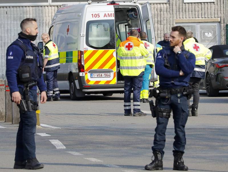 比利时／车辆冲撞狂欢节人群 酿6死37伤惨剧 