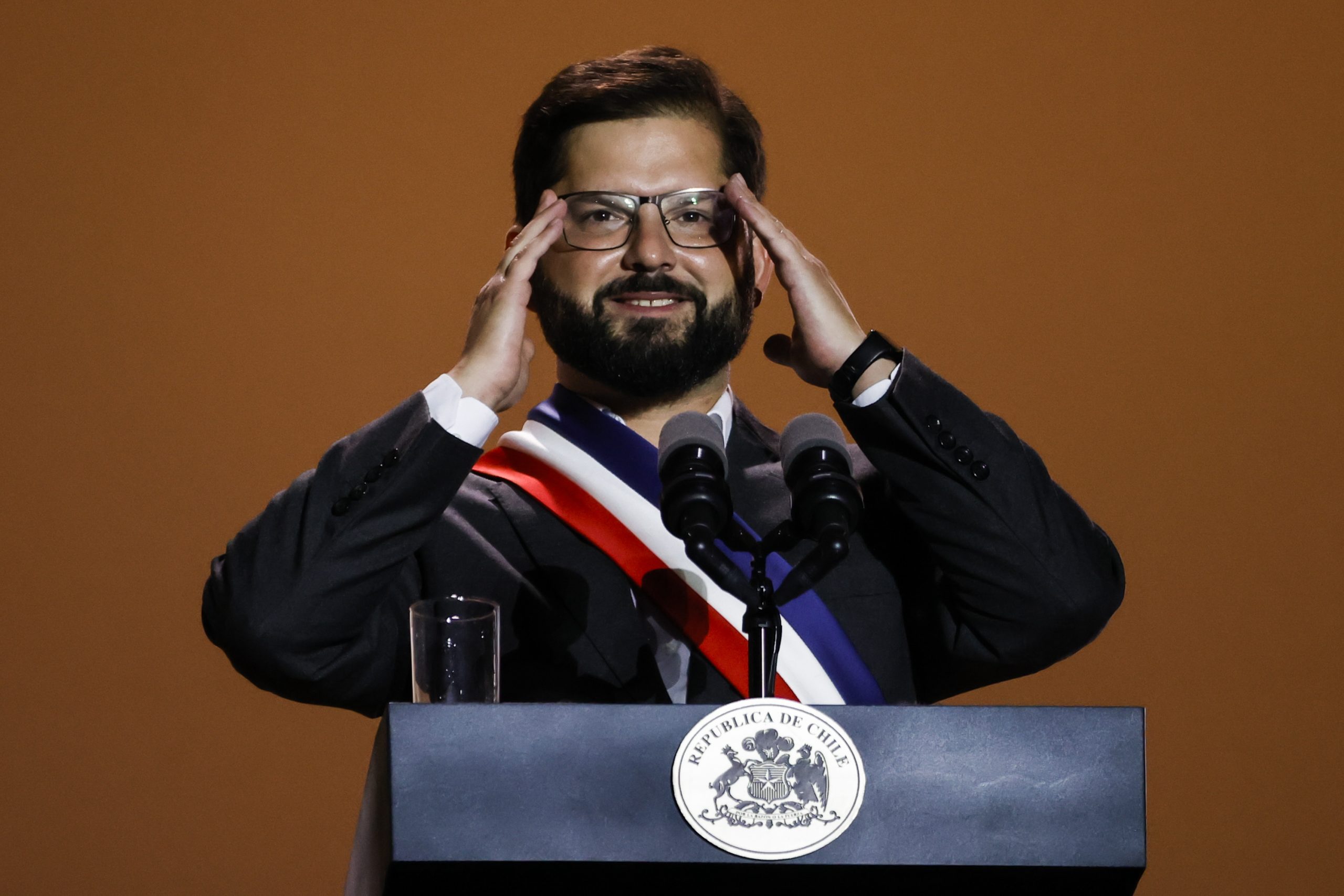 看世界）智利36岁总统就职 阿根廷：拉丁美洲的盼望