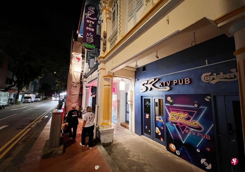 新加坡夜间娱乐场所19日恢复营业
